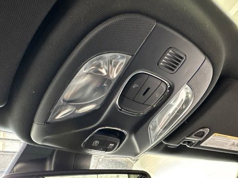 Used 2022 Jeep Compass High Altitude AWD/4WD image 28