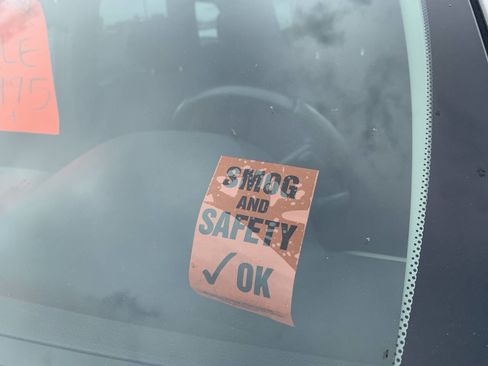 Used 2013 Jeep Grand Cherokee Laredo image 19