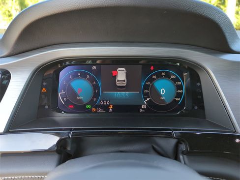 New 2026 Volkswagen Atlas Cross Sport SE image 42