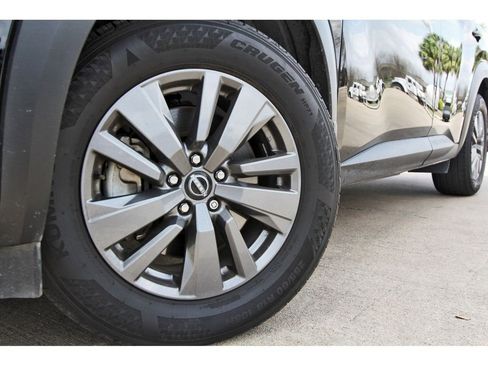 Certified 2024 Nissan Pathfinder S image 27