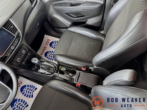 Used 2019 Buick Encore Sport Touring AWD/4WD image 24