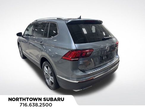 Used 2020 Volkswagen Tiguan SEL w/ 3rd Row Seat Package image 24