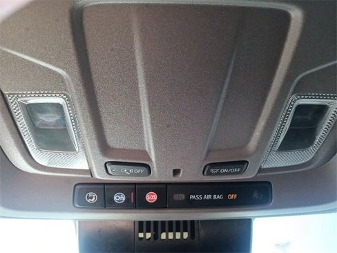 Used 2024 Chevrolet Silverado 1500 Custom image 23