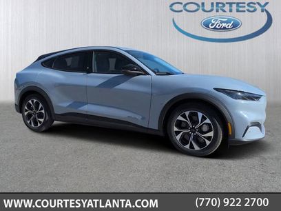 New 2025 Ford Mustang Mach-E Select w/ Comfort Package Lite