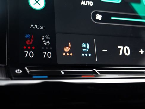 Used 2024 Volkswagen Atlas Cross Sport SEL R-Line image 32