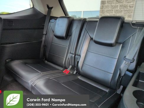 Used 2022 Volkswagen Atlas SEL AWD/4WD image 28