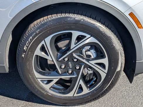 New 2026 Lincoln Nautilus Premier w/ Equipment Group 102A AWD/4WD image 11