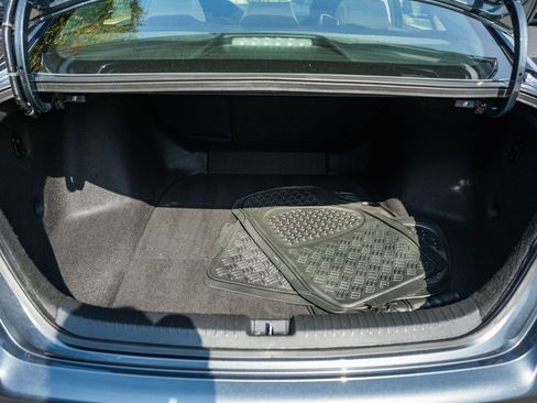 Used 2025 Honda Accord SE image 7