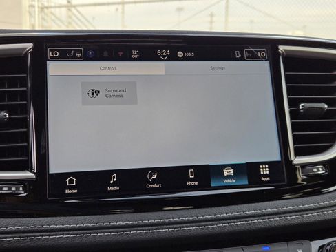 New 2026 Chrysler Pacifica Select image 12