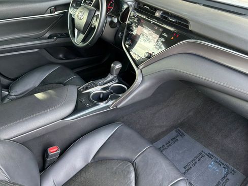 Used 2018 Toyota Camry XSE w/ Driver Assist Package image 19
