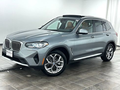 Used 2023 BMW X3 xDrive30i w/ Premium Package AWD/4WD image 1