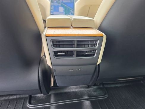 Used 2018 Tesla Model S 75D AWD/4WD image 29