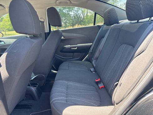 Used 2016 Chevrolet Sonic LT FWD image 10