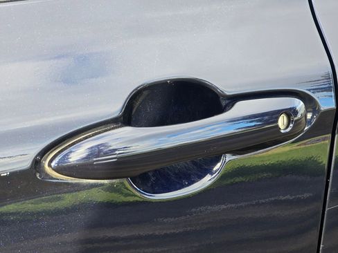 Used 2021 Toyota Camry XSE w/ Navigation Upgrade Package image 11