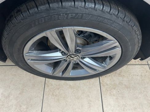 Used 2022 Volkswagen Jetta SE image 19