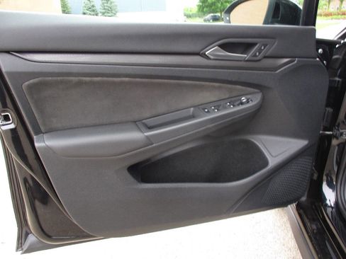 Used 2023 Volkswagen GTI S image 38