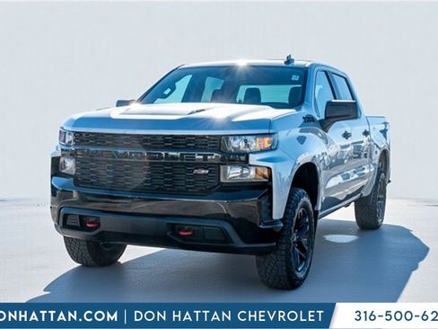 Used 2021 Chevrolet Silverado 1500 Custom Trail Boss w/ LPO, Dark Essentials Package image 1