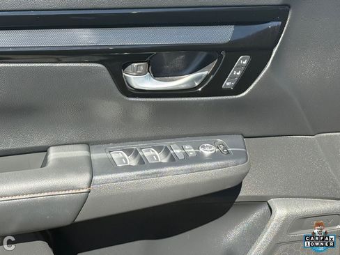 Used 2024 Honda CR-V Sport Touring image 17