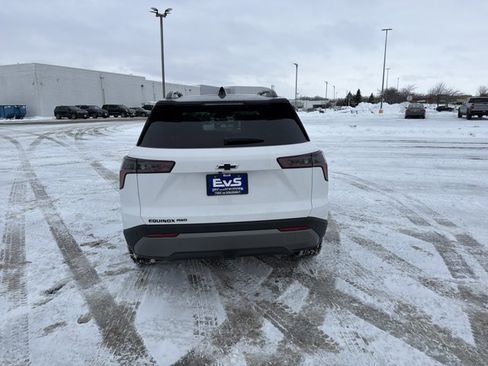 New 2026 Chevrolet Equinox LT w/ Midnight Edition image 6