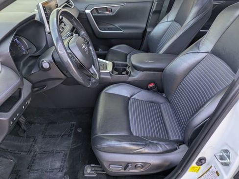 Used 2020 Toyota RAV4 XSE image 13