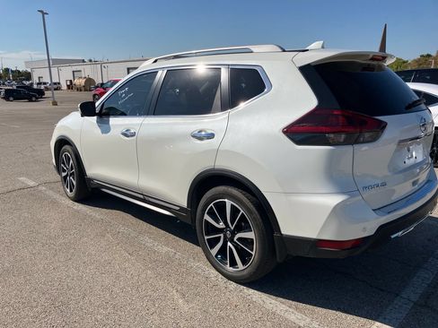 Used 2019 Nissan Rogue SL w/ Premium Package FWD image 6