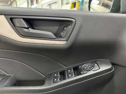 Certified 2022 Ford Escape S image 10