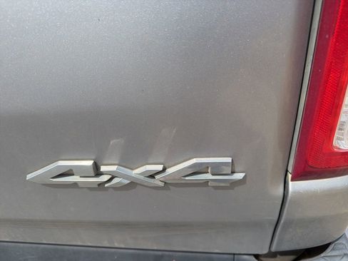 Used 2021 RAM 1500 Big Horn image 10