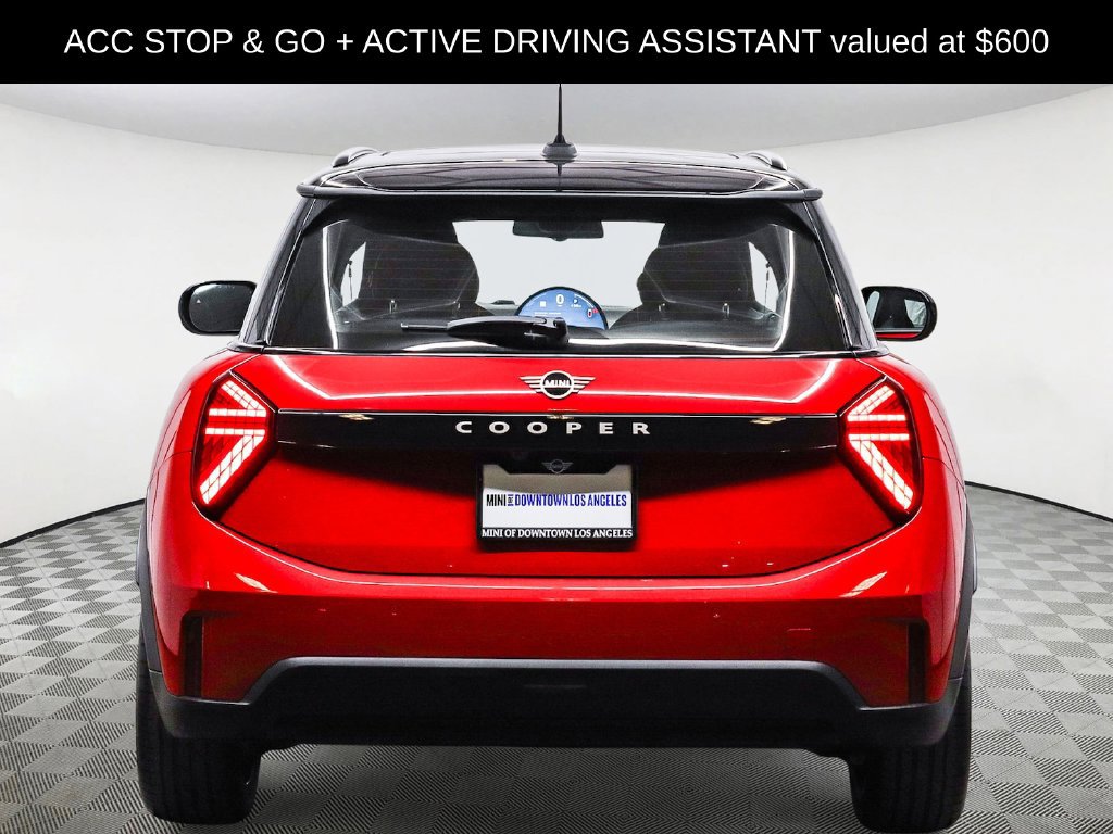 Used 2026 MINI Cooper 2-Door Hardtop FWD image 7