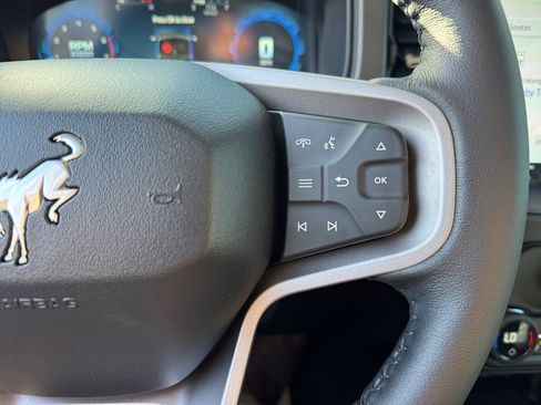 New 2025 Ford Bronco Badlands image 35