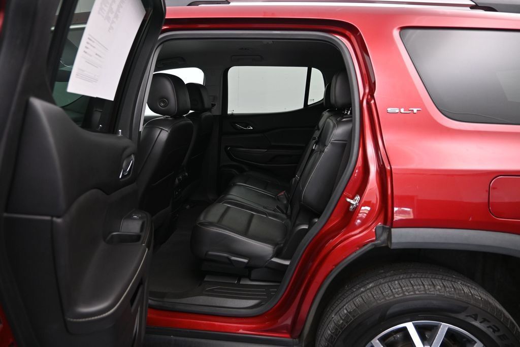 Certified 2023 GMC Acadia SLT FWD image 24