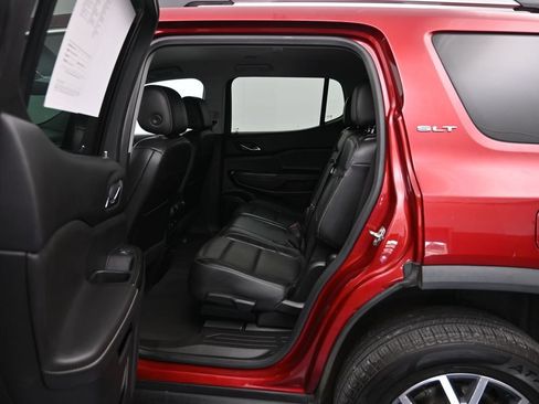 Certified 2023 GMC Acadia SLT FWD image 24