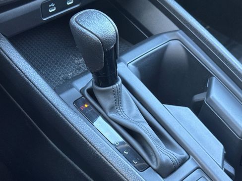 Used 2025 Honda Accord SE image 17