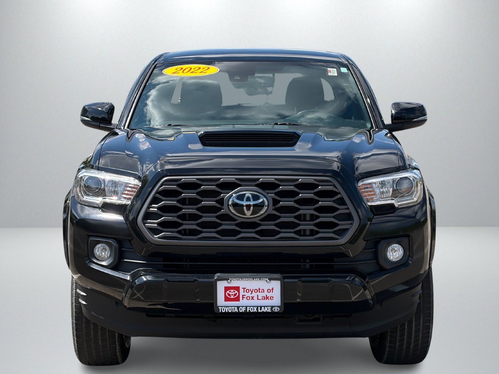 Used 2022 Toyota Tacoma TRD Sport w/ Technology Package AWD/4WD image 8