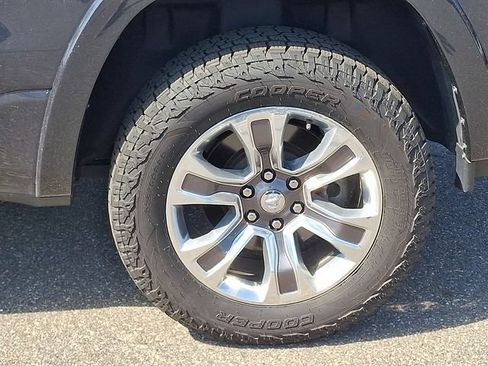 Used 2019 RAM 1500 Limited AWD/4WD image 25