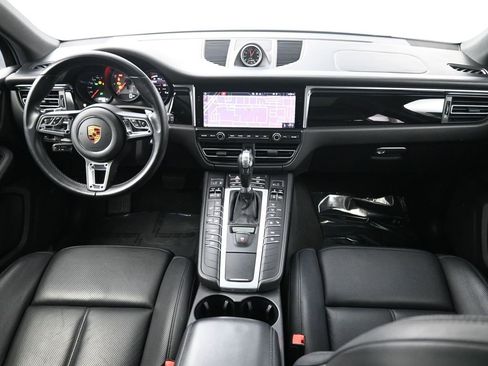 Used 2021 Porsche Macan S image 27