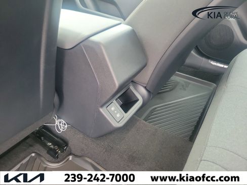 New 2026 Kia K4 FWD image 15