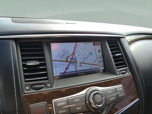 Used 2017 INFINITI QX80 2WD w/ Driver Assistance Package image 18
