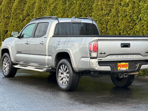 Used 2023 Toyota Tacoma Limited image 6