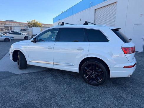 Used 2018 Audi Q7 3.0T Prestige w/ Prestige Package AWD/4WD image 15