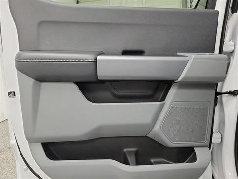 Used 2024 Ford F250 XLT image 11