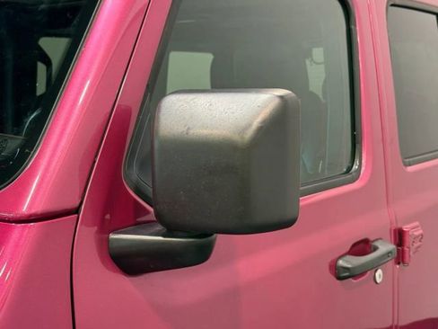 Used 2021 Jeep Wrangler Unlimited Rubicon image 9