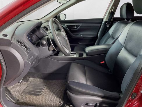 Used 2016 Nissan Altima 3.5 SR image 18