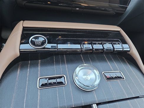 New 2025 Lincoln Navigator Black Label image 15