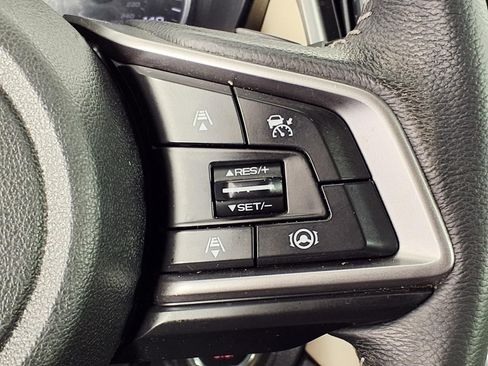 Used 2020 Subaru Outback Premium w/ Popular Package #1 AWD/4WD image 17