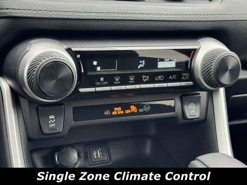 Used 2024 Toyota RAV4 LE image 11