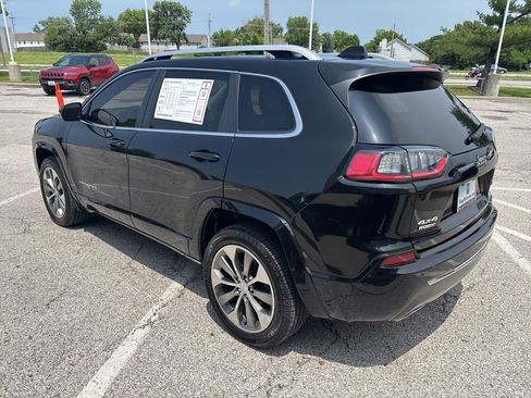 Used 2019 Jeep Cherokee Overland AWD/4WD image 19