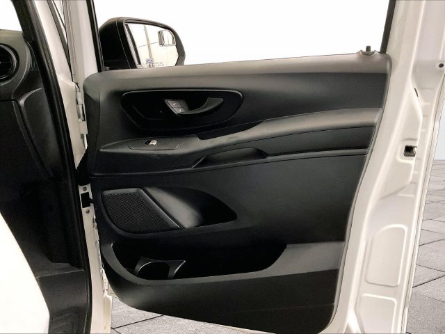 Used 2020 Mercedes-Benz Metris image 23