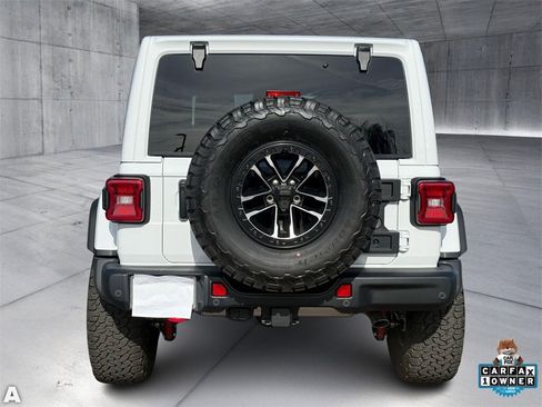 Certified 2026 Jeep Wrangler Unlimited Rubicon image 6