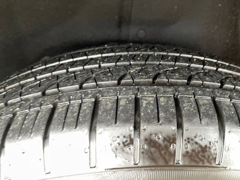 Used 2025 Subaru Outback Touring XT image 24