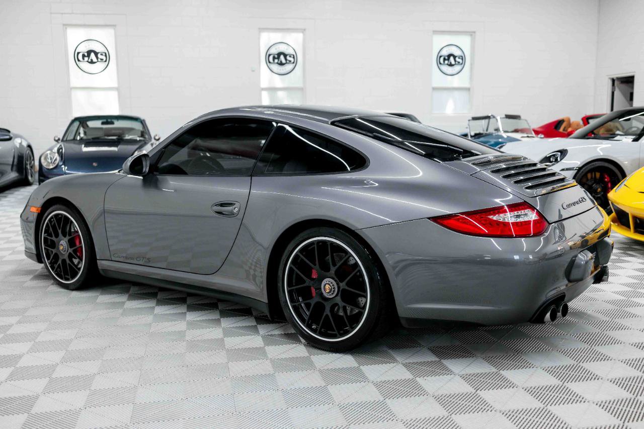 Used 2011 Porsche 911 Carrera GTS RWD image 10